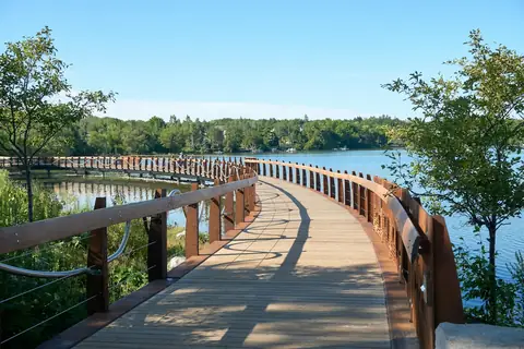 Lakeside boardwalk in Richmond Hill