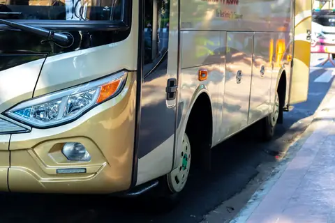 VIP Party Coach, Best Toronto Chauffeur fleet