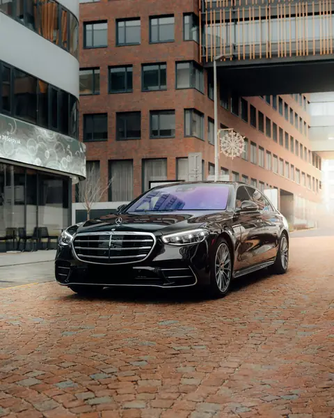 Premium Sedan, Best Toronto Chauffeur fleet